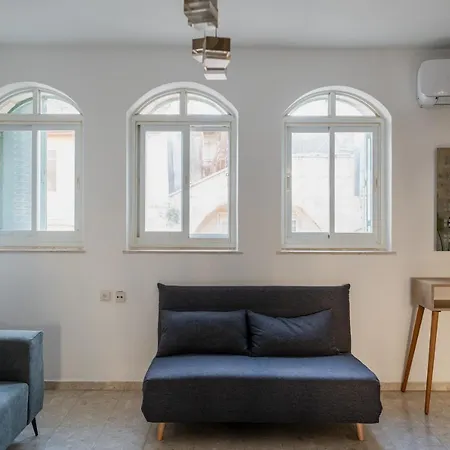 Aristo Machne Yehuda Boutique Apartments-2